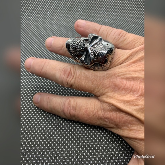 Evil King Men Ring Black Oxidized Stainless Steel - Picture 3 of 7